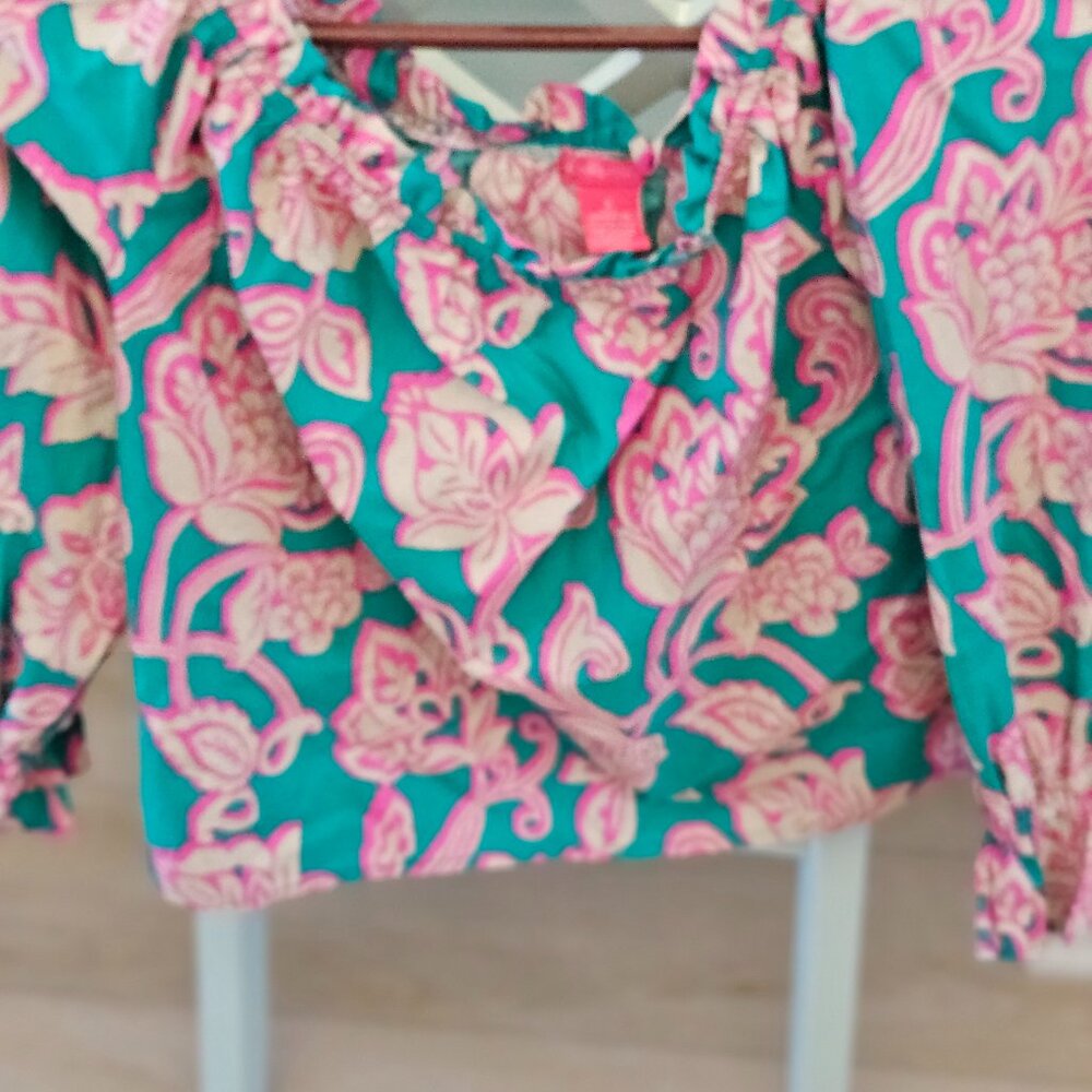 S Flying Tomato blouse in new condition